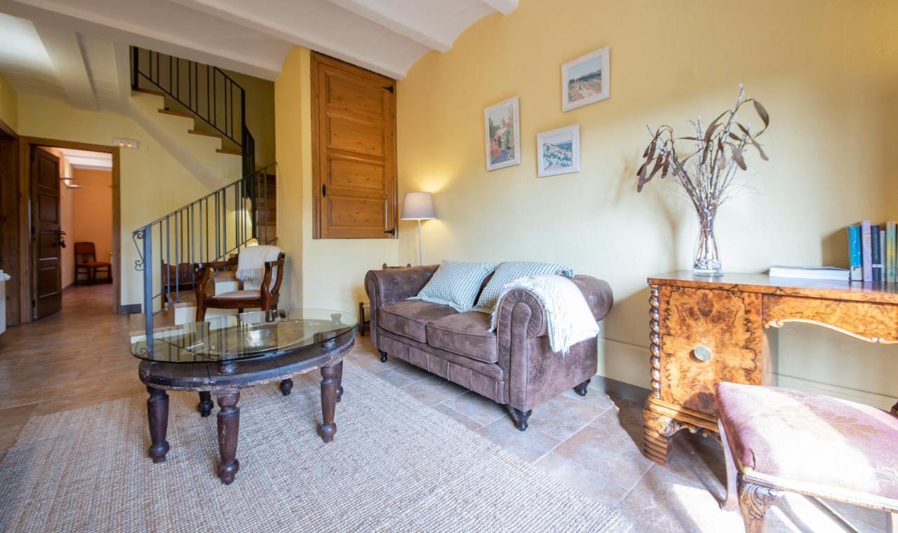 Cal Giral Ii Bed & Breakfast