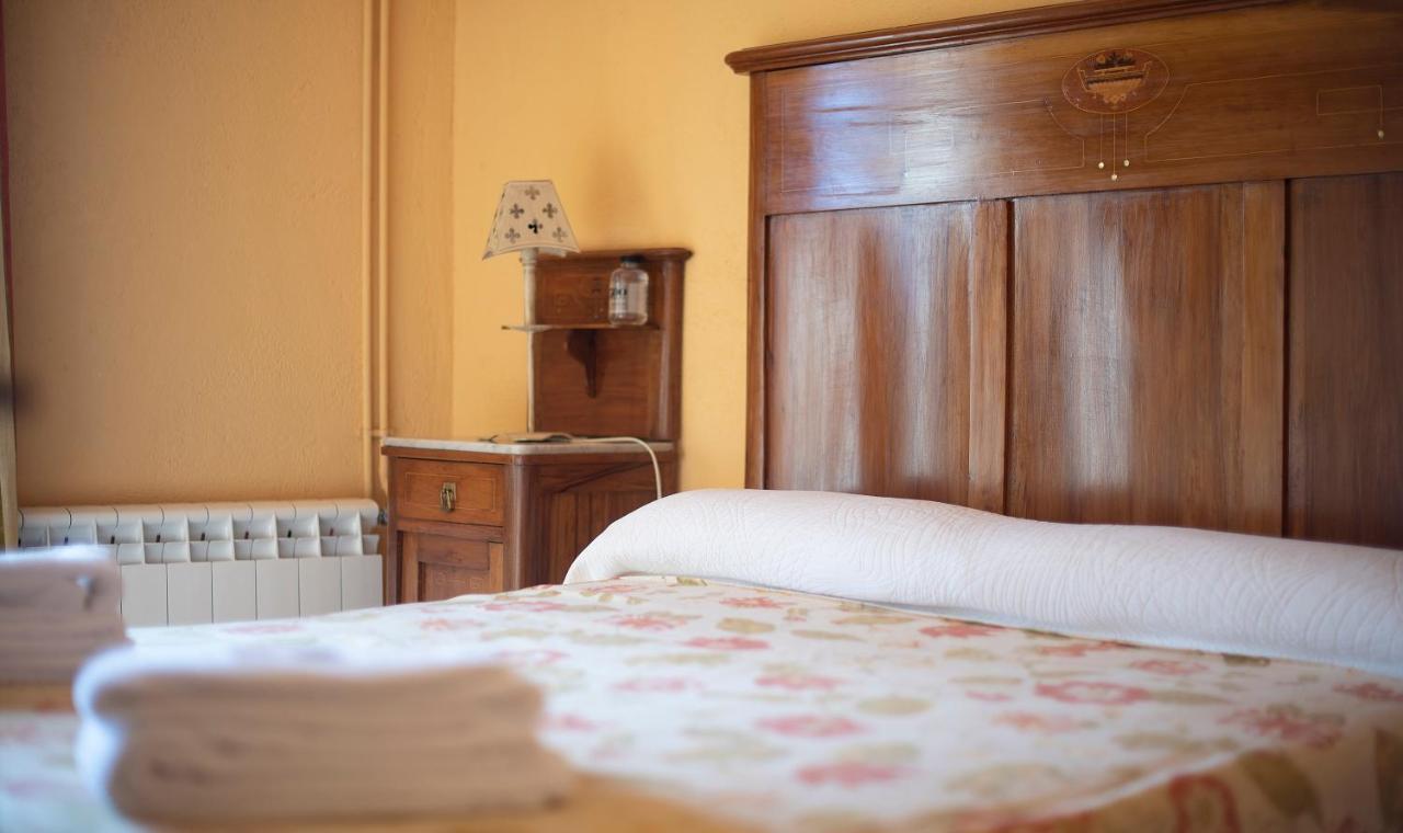 Cal Giral Ii Bed & Breakfast Cornudella de Montsant