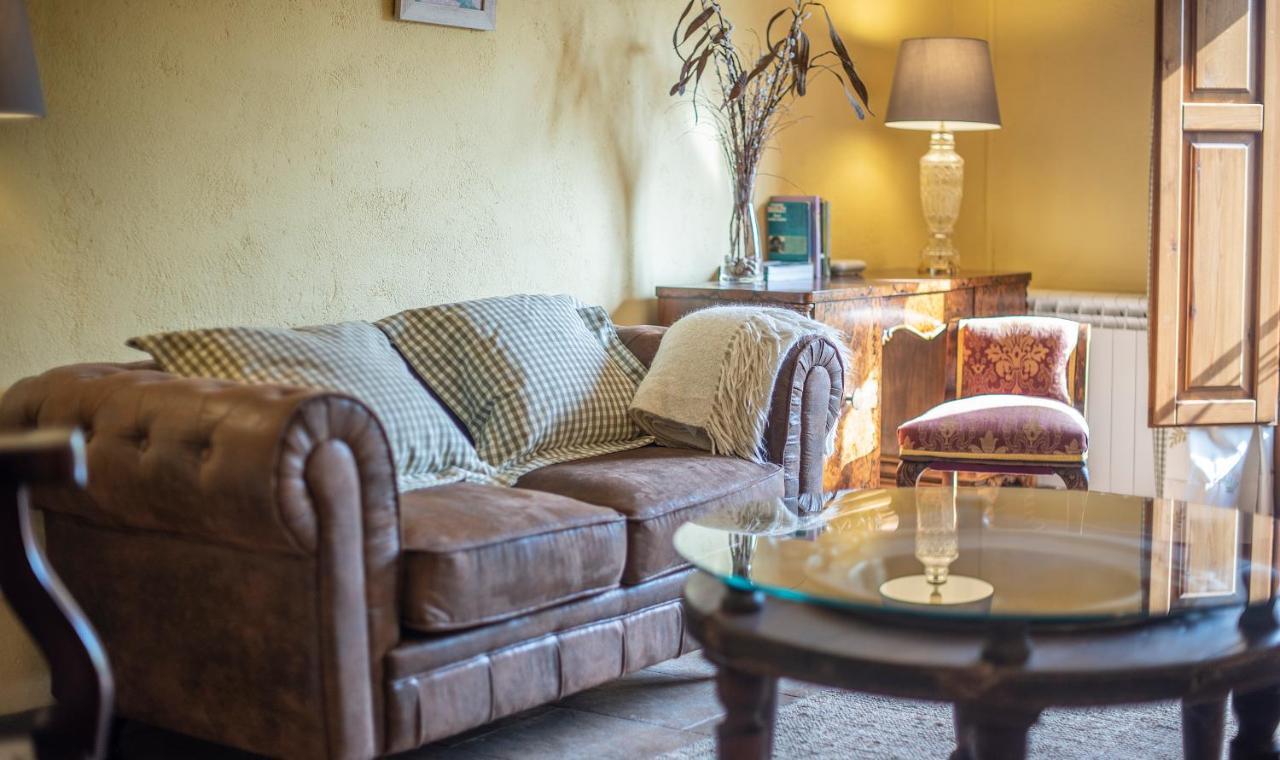 Cal Giral Ii Bed & Breakfast